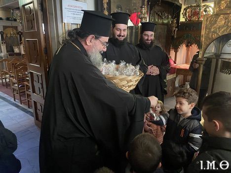 260110 Κάλαντα Χριστουγέννων Επισκόπου04