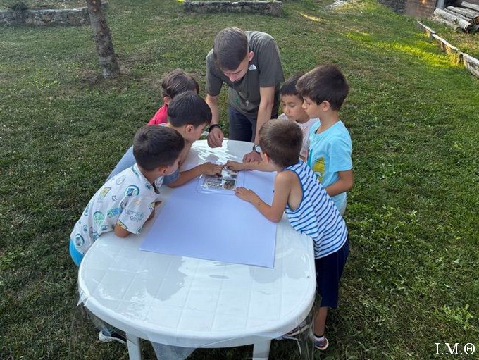 260731 Κατασκήνωση 08 Λάβαρο 02